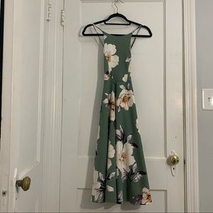 Soprano Floral Spaghetti Strap Midi Dress